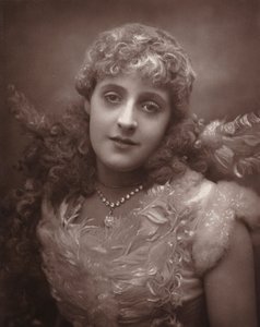 Miss Phyllis Broughton door (after) English photographer