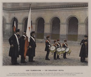 De Trommels, Een Hova Vlag door (after) French Photographer