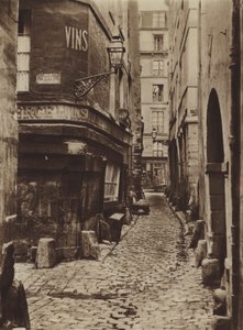 Rue Glatigny in 1865, genomen vanaf de kade (zwart-wit foto) door (after) French Photographer