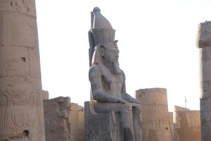 De tempel van Luxor, Oude Egyptische architectuur in Luxor