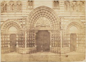 [Kathedraaldeuren in Genua]. door A. Bardou