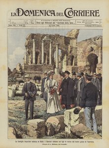 De Duitse keizerlijke familie in Italië, de vorsten bezoeken met hun kinderen de ruïnes van het Griekse theater van Taormina