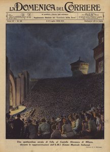 Een spectaculaire avond van menigte in het Castello Sforzesco van Milaan, tijdens de voorstellingen