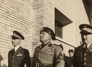 Inhuldiging van de gebouwen van het Koninklijk Vliegveld 