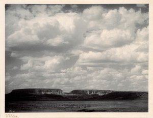 Rond Zuni, vanuit het noordoosten van Pueblo "99". door Adam Clark Vroman