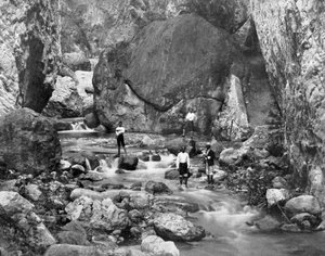Cane River, Jamaica, ca. 1905 door Adolphe Duperly and Son