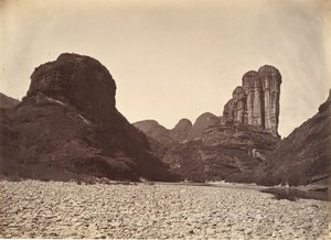 Gestapelde Stenen Berg Bij Sing Chang, ca. 1869 door Afong Lai