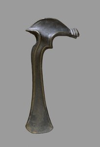 Bijl, gevonden in Hongarije door Age Bronze