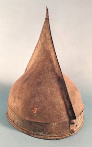 Helm, uit Bernieres d