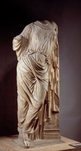 Aphrodite bij de pilaar