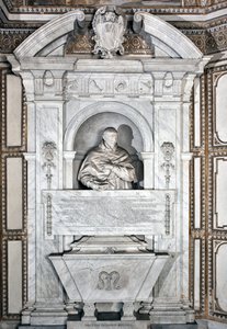 Grafmonument ter ere van kardinaal Giovanni Garcia Mellini met portret in buste Marmeren beeldhouwwerk door Alessandro Algardi (1598-1654) rond 1630 Rome Basiliek van Santa Maria del Popolo, Cappella Mellini