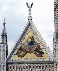 Kathedraal van Siena (Cattedrale di Santa Maria Assunta). Detail: Mozaïek met de kroning van Maria