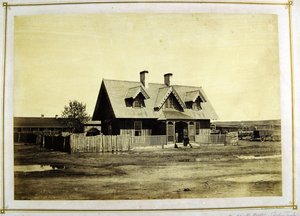 Het huis van kolonel Bullock, Indiase handelaar, Fort Laramie, 1868 door Alexander Gardner