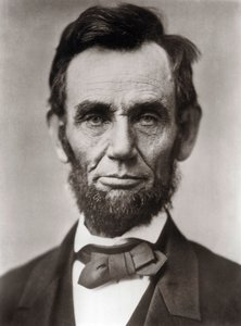 Portret van Abraham Lincoln (1809-1865), 16e President van de Verenigde Staten van Amerika (foto door Alexander Gardner) door Alexander Gardner