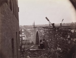 Ruïnes van de Richmond & Petersburg Spoorwegbrug, Richmond, Virginia, ca. 1865 door Alexander Gardner