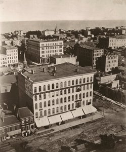 Uitzicht oostzuidoost vanaf de koepel van het gerechtsgebouw in Chicago