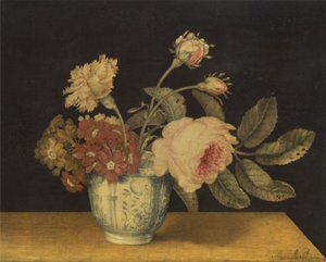 Bloemen in een Delftse vaas