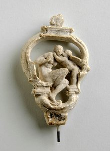 Maquette voor een Sleutelboog met een Cupido die een Zittend Meisje Fluistert: drie schetsen voor de Centrale Groep