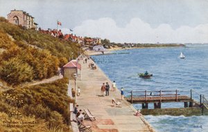 Promenade kijkend naar het Oosten, Dovercourt Bay door Alfred Robert Quinton