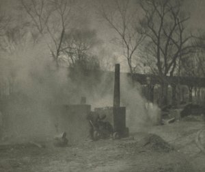 Camera Work: De asfaltlegger, New York, 1892 door Alfred Stieglitz