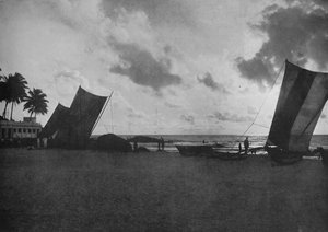 Zonsondergang, Mount Lavinia Zee Kust, ca. 1890, 1910 door Alfred William Amandus Plate
