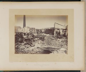 J. Falck et Cie fabriek afgebrand in La Villette. door Alphonse J. Liébert