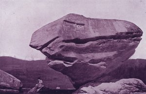 Balanced Rock, nabij Pittsfield, Massachusetts door American Photographer (after)