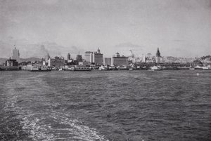 Californië: Skyline van San Francisco, vanaf een Southern Pacific veerboot door American Photographer (after)