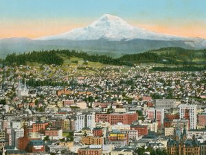 Portland, Oregon, Mount Hood in de verte door American Photographer (after)