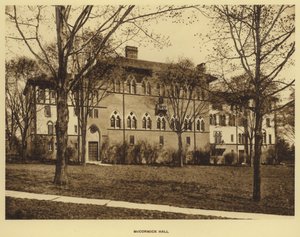 Princeton Universiteit: McCormick Hall (zwart-wit foto)