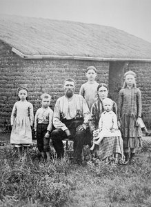 Amerikaanse pioniersfamilie, ca. 1870 door American Photographer