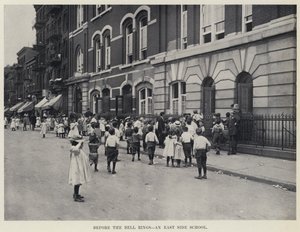 Voor de bel gaat, een East Side School
