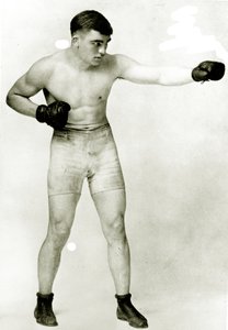 Leo Houck, 1911