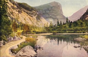 Mirror Lake, Yosemite National Park (kleurenfoto) door American Photographer