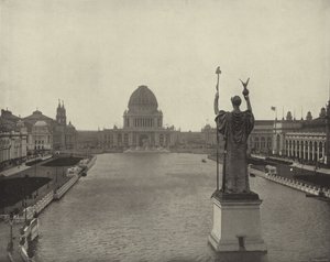 Het grote bassin vanaf de peristyle door American Photographer