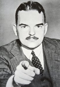 Thomas E. Dewey (1909-71) door American Photographer
