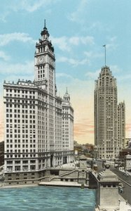 Wrigley Building en Tribune Tower door American Photographer