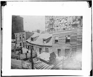 Doodskamers, 1872 door American School