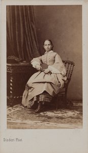Portret van Prinses Eugenia Maximilianovna van Leuchtenberg 1845-1925, ca 1865