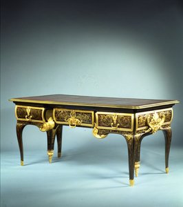 Louis XIV bureau plat door Andre Charles Boulle