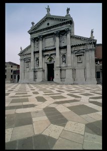 Gevel van de kerk, gebouwd 1564-80, gevel voltooid in 1607-11 door Andrea Palladio