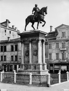 Ruiterstandbeeld van de condottiere Bartolomeo Colleoni (1400-75) (brons) door Andrea del Verrocchio