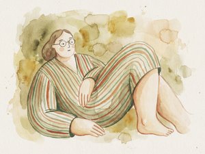 Ontspannen vrouw in streepjes
