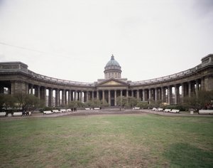 De Kazankathedraal in Sint-Petersburg, 1800-1811 door Andrei Nikiforovich Voronikhin