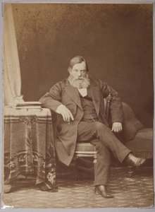 Pavel Melnikov, pseudoniem Andrei Petcherski - Pavel Ivanovich Melnikov (Andrey Pechersky) (1818-1883), door Andrei Osipovich Karelin (1837-1906). Albuminefoto