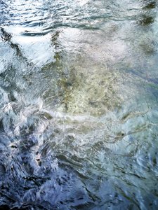 Heldere waterstroom door Angelo Cerantola
