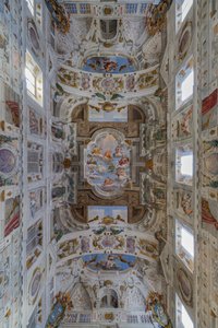 Plafond van de zaal met de Bologna Kwartieren, Zaal van de Wachten, Este Hertogelijk Paleis, Sassuolo, Italië