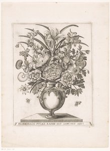 Bloemen in vaas met halffiguren door Anonymous