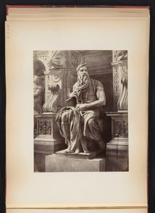 Sculptuur van Mozes door Michelangelo, monument voor Julius II, S. Pietro in Vincoli te Rome, Italië