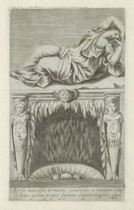 Sculptuur van de slapende Ariadne boven een schouw door Anonymous
